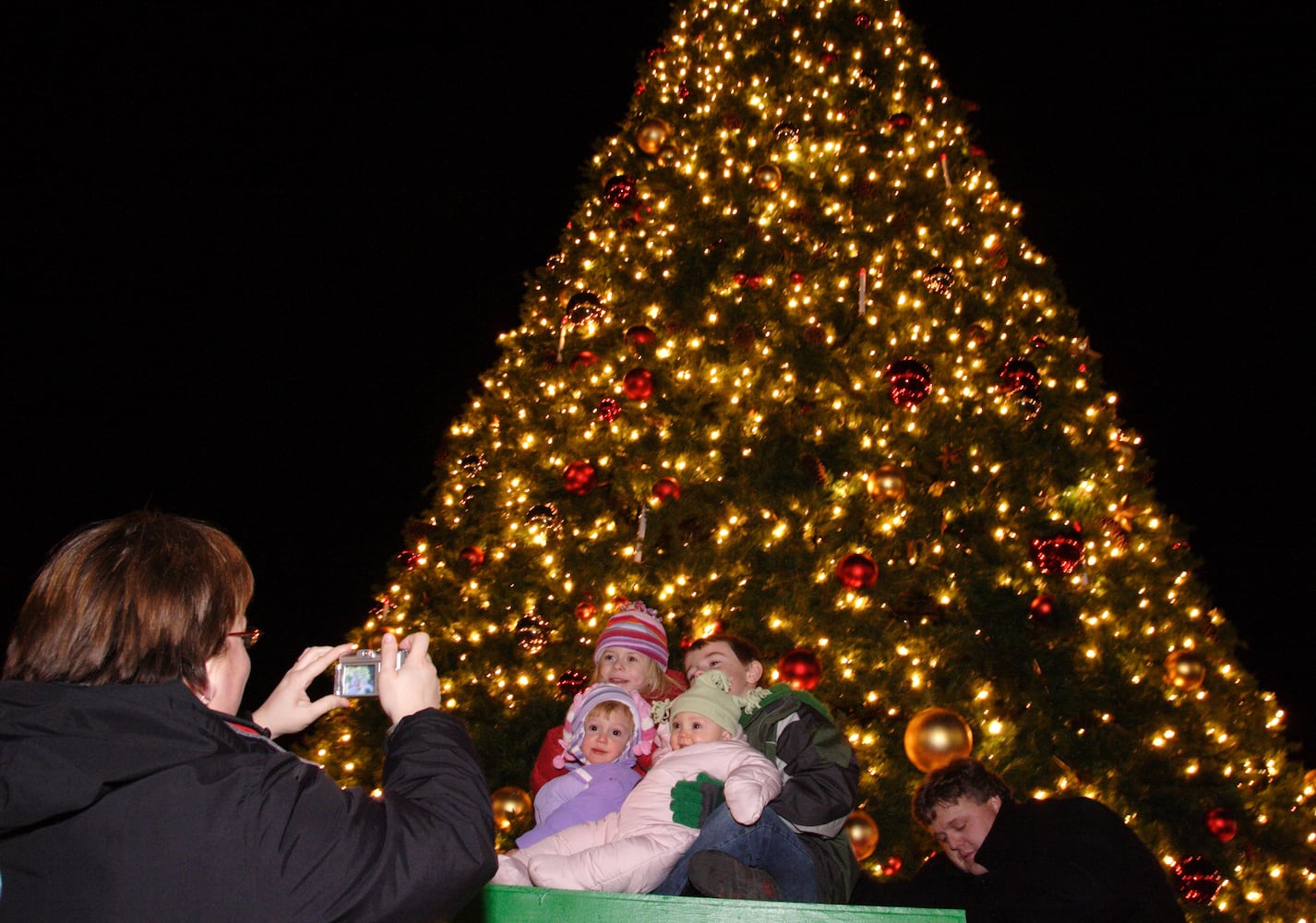 Throwback Thursday: Tree lighting at The Greene 2008