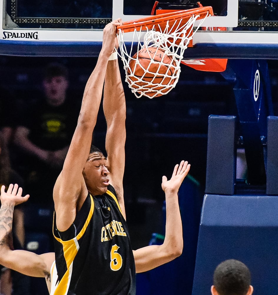 Centerville advances with win over Springfield in D1 Regional basketball semifinal