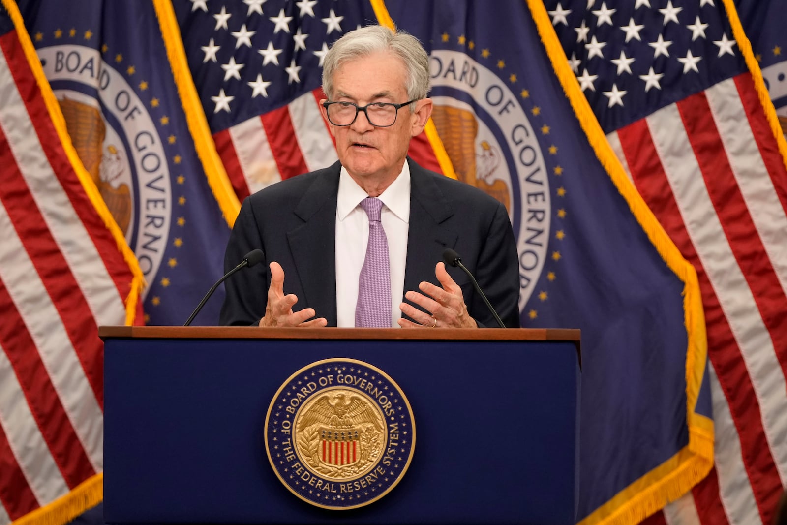 Federal Reserve Board Chairman Jerome Powell speaks during a news conference at the Federal Reserve in Washington, Thursday, Nov. 7, 2024. (AP Photo/Mark Schiefelbein)