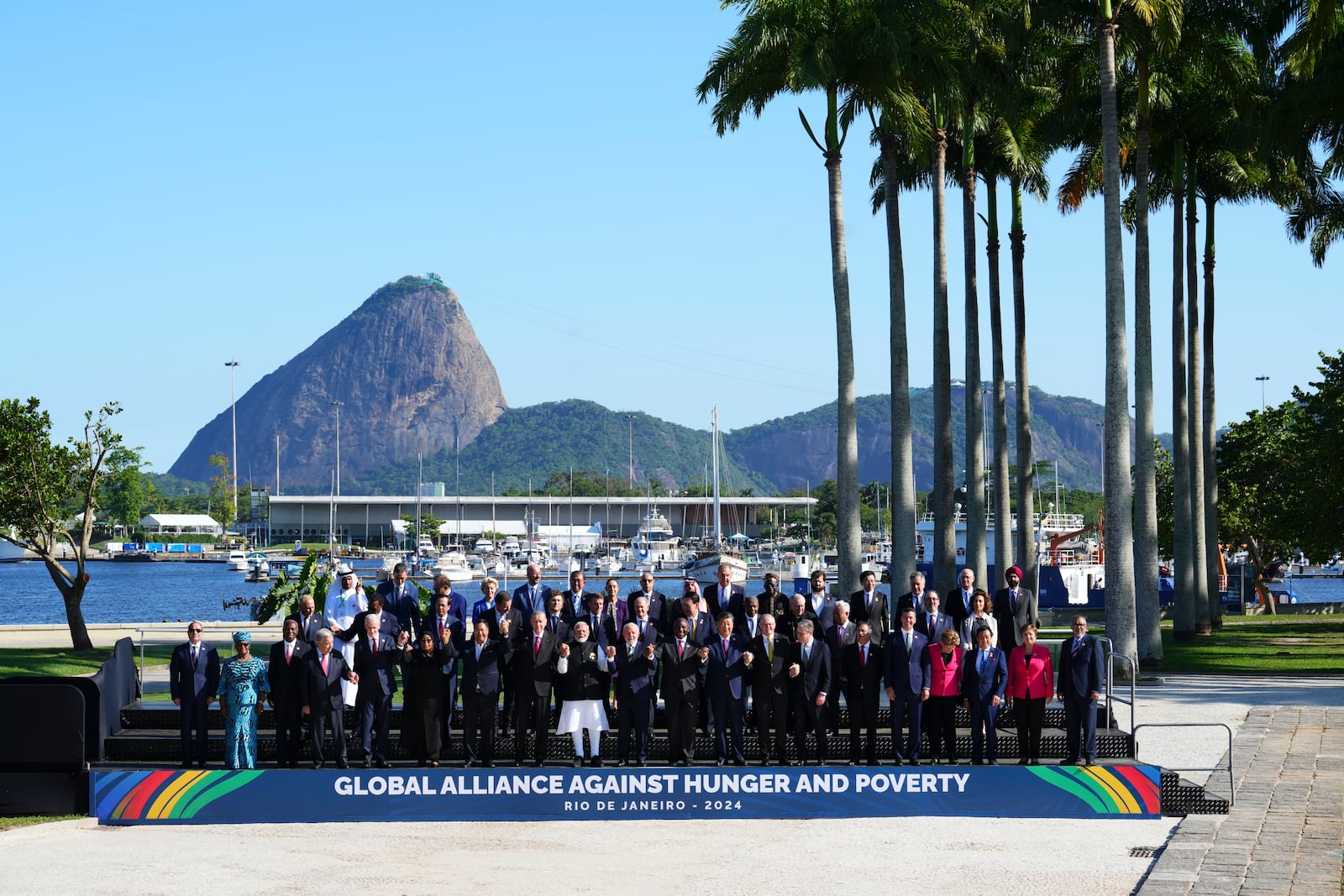 G20 leaders take part in a Family Photo at the G20 Summit in Rio de Janeiro, Brazil on Monday, Nov. 18, 2024. Prime Minister Justin Trudeau, U.S. President Joe Biden, and Italian Prime Minister Giorgia Meloni were not present for the photo. THE CANADIAN PRESS/Sean Kilpatrick/The Canadian Press via AP)