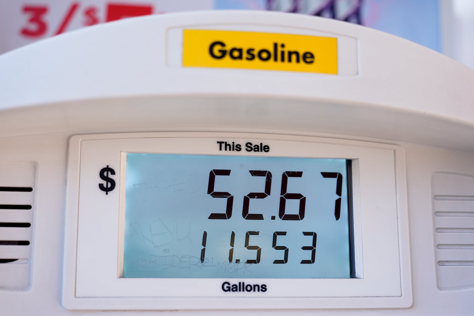 A cost total is displayed on a screen at a Shell gas station, Wednesday, Oct. 9, 2024, in Seattle. (AP Photo/Lindsey Wasson)