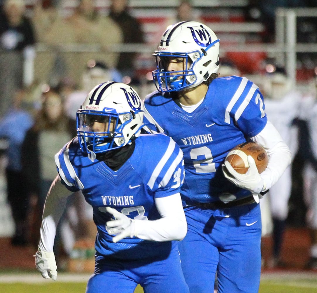 PHOTOS: Valley View vs. Cin. Wyoming, D-IV regional final football