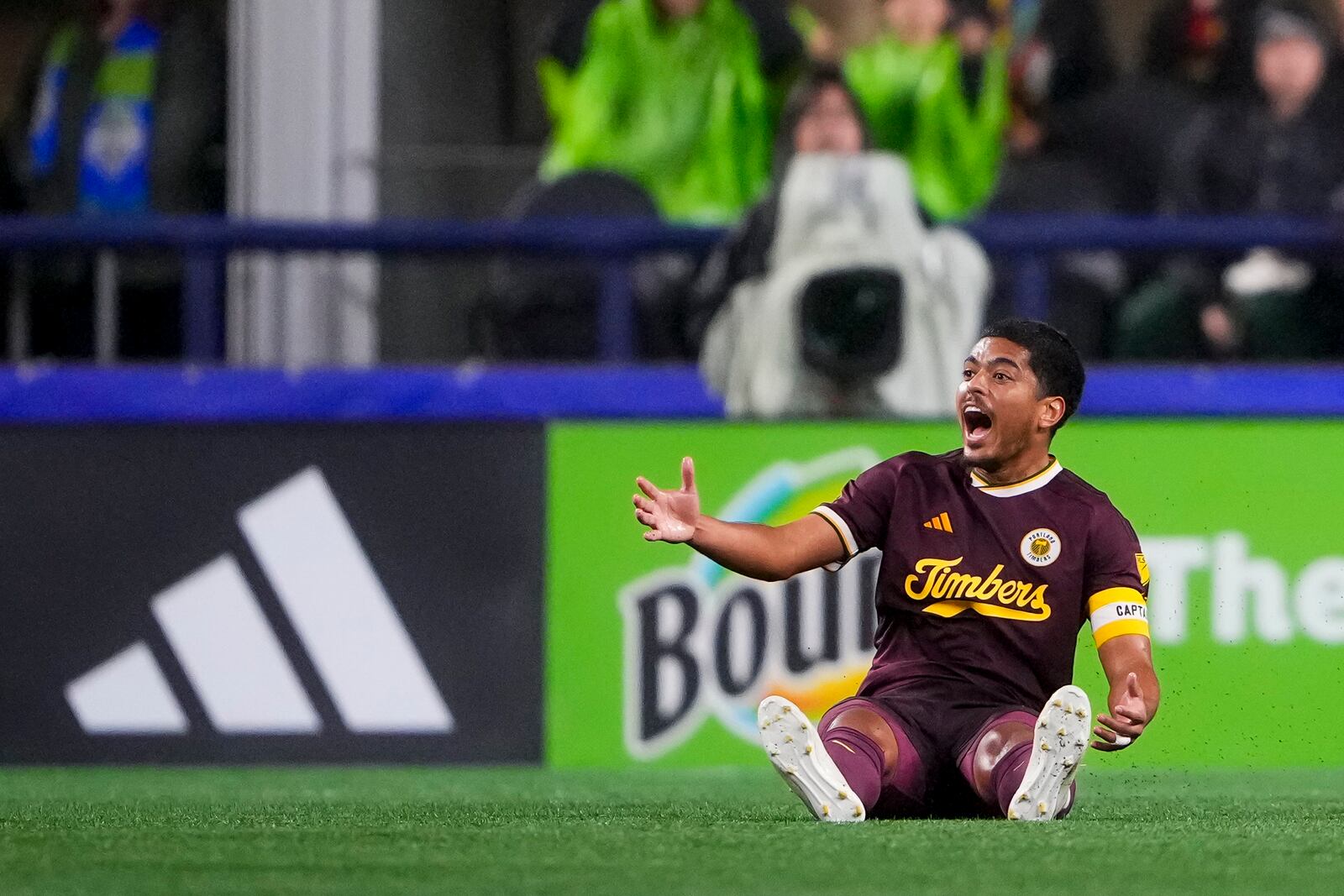 Portland Timbers midfielder Evander reacts after being stripped of the ball against the Seattle Sounders during the second half of an MLS soccer match Saturday, Oct. 19, 2024, in Seattle. The Sounders and the Timbers played to a 1-1 draw. (AP Photo/Lindsey Wasson)