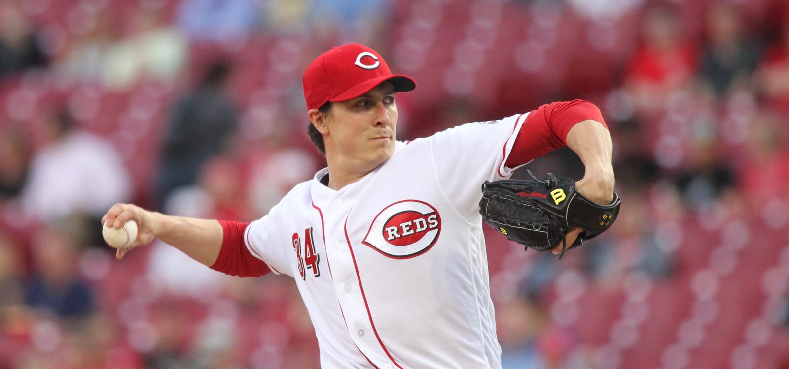 Reds starter Homer Bailey pitches against the Mets on Monday, May 7, 2018, at Great American Ball Park in Cincinnati. David Jablonski/Staff