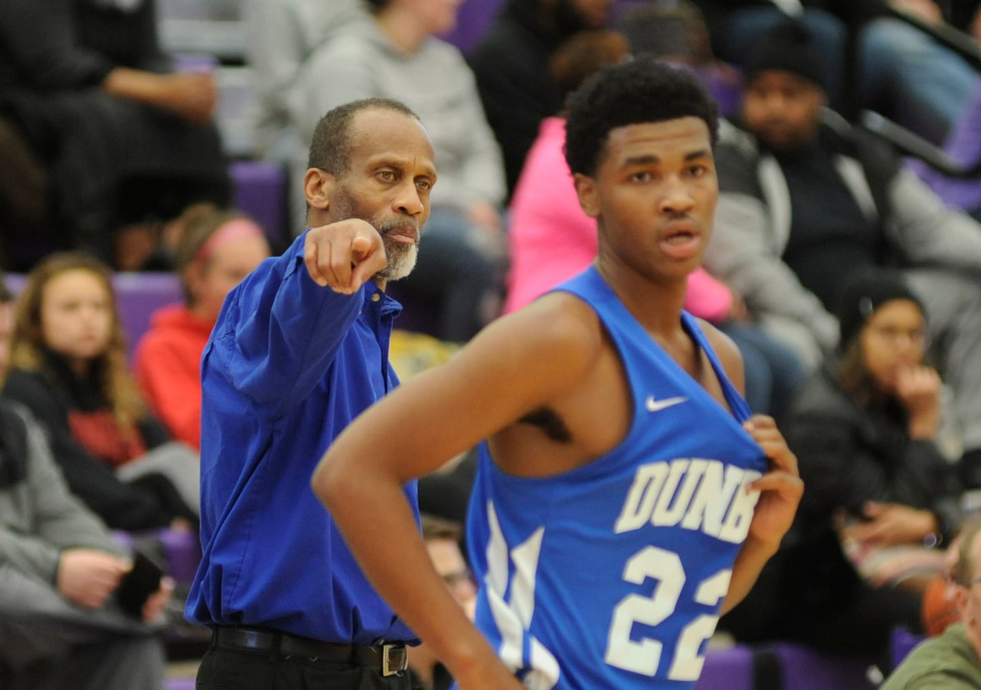 PHOTOS: Dunbar at Middletown, boys basketball