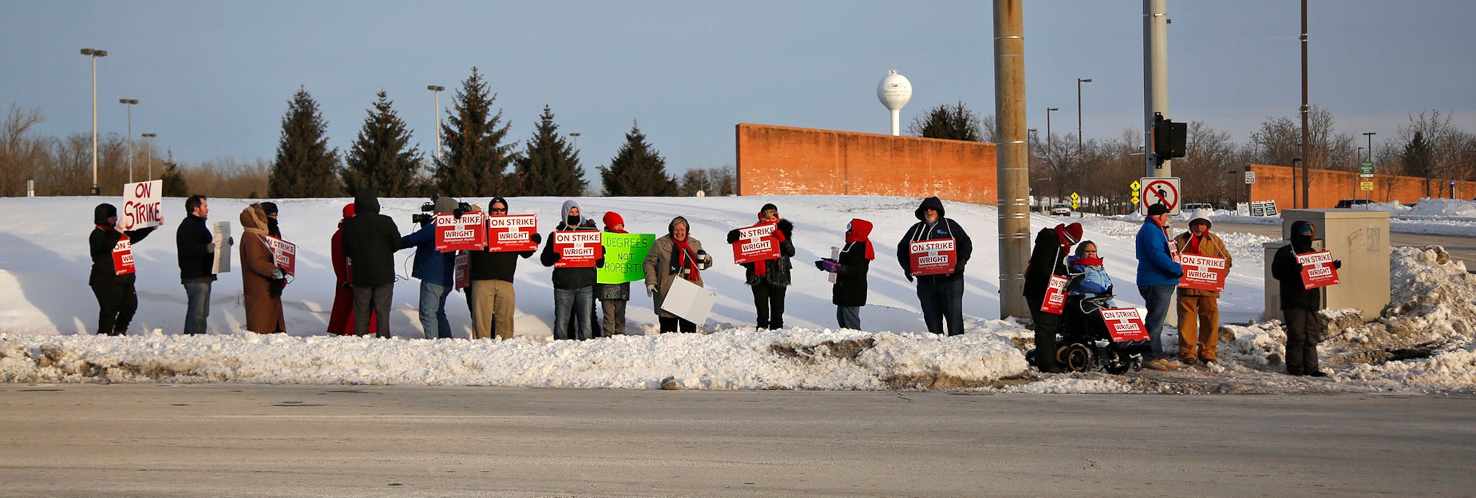 PHOTOS: Faculty at Wright State strike