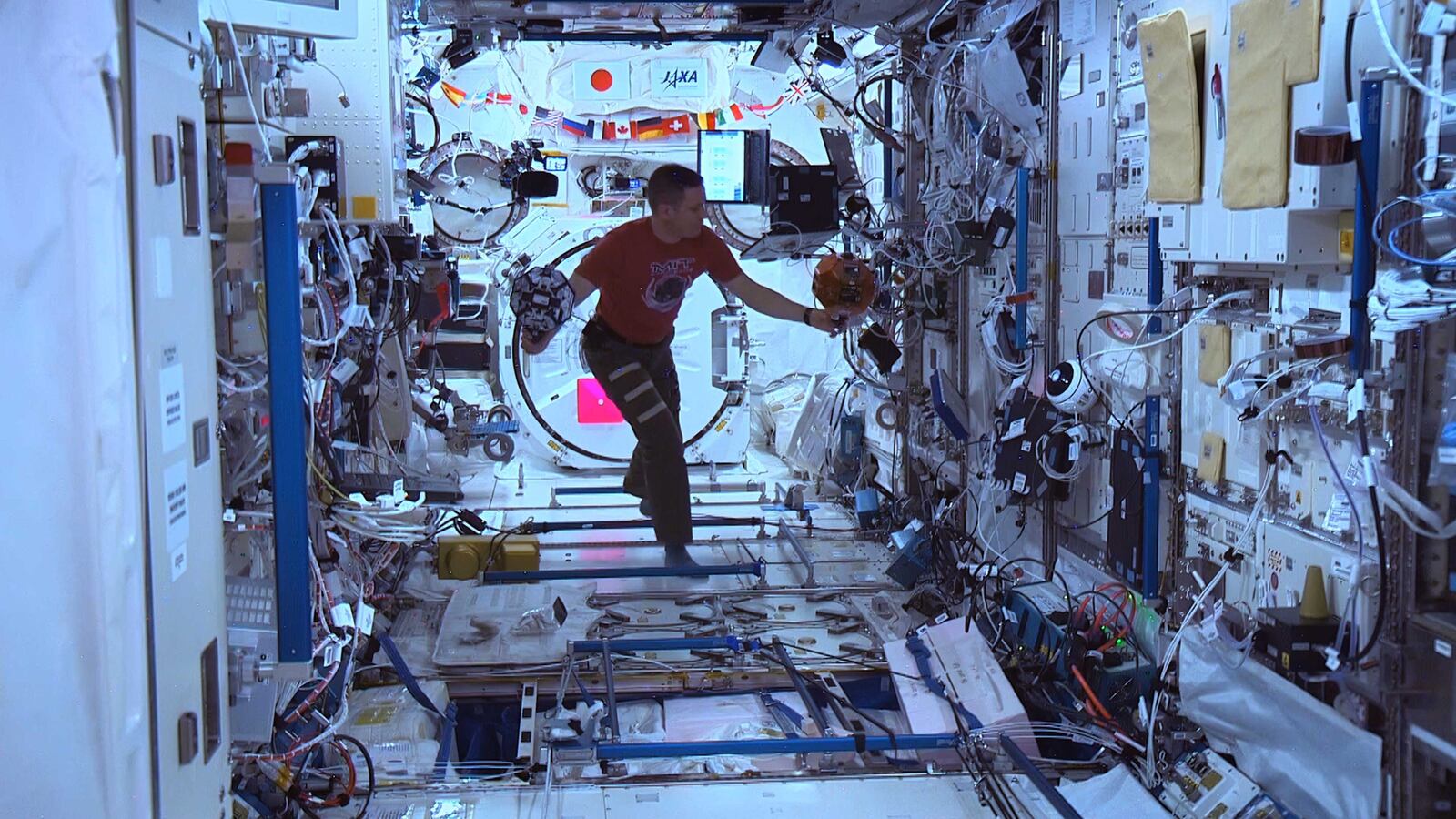 Astronaut Jack Fischer performs the student experiments aboard the International Space Station
using the SPHERES satellites during the Zero Robotics ISS Finals Tournament. CONTRIBUTED