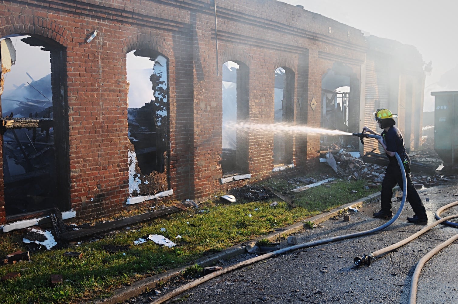 PHOTOS: Springfield Larch Street fire