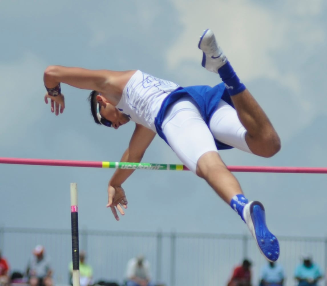 PHOTOS: State track and field, Day 1