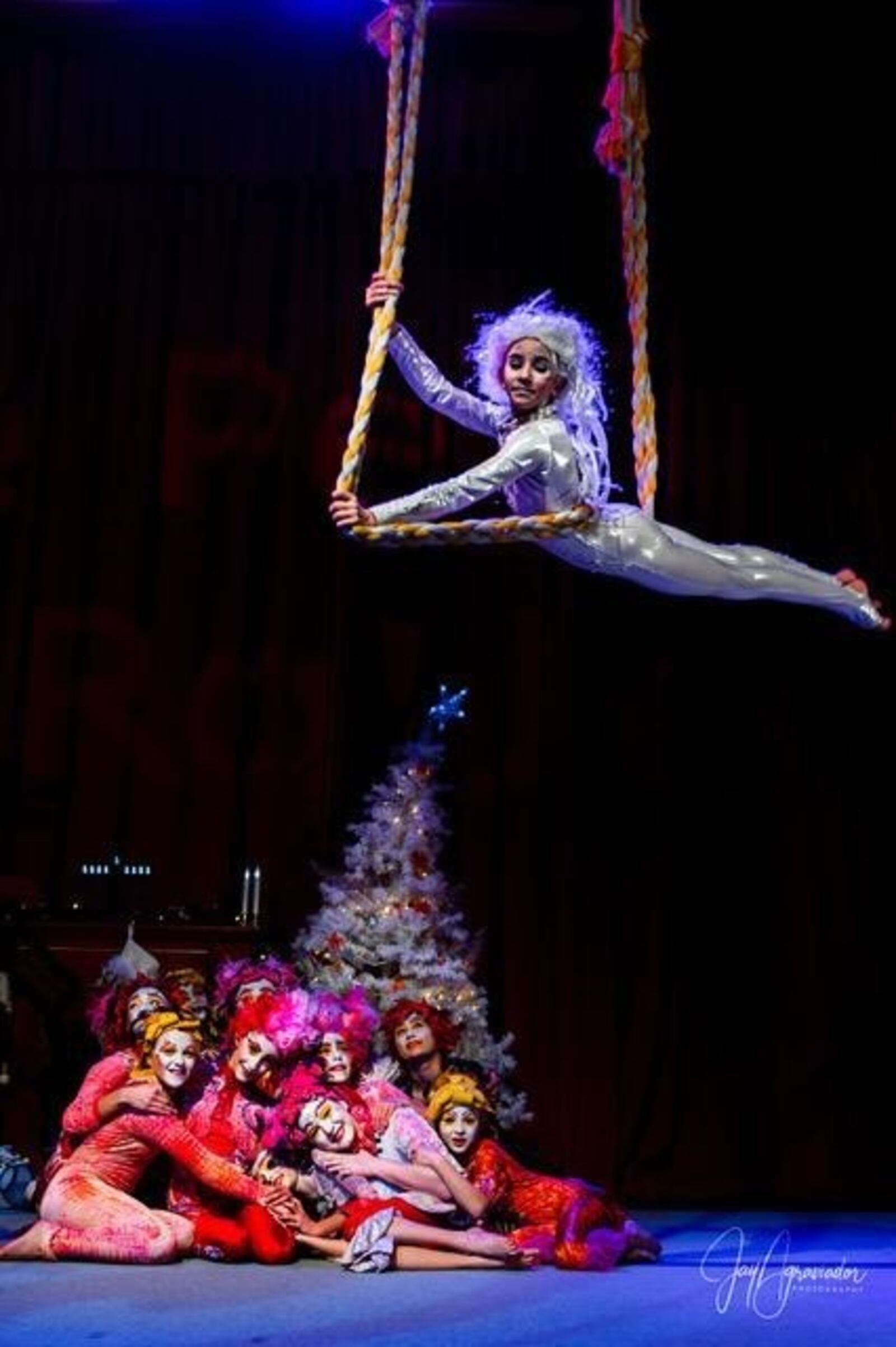 Le PeTiT CiRqUe will perform Dec. 3 at the Arbogast Performing Arts Center in Troy. CONTRIBUTED