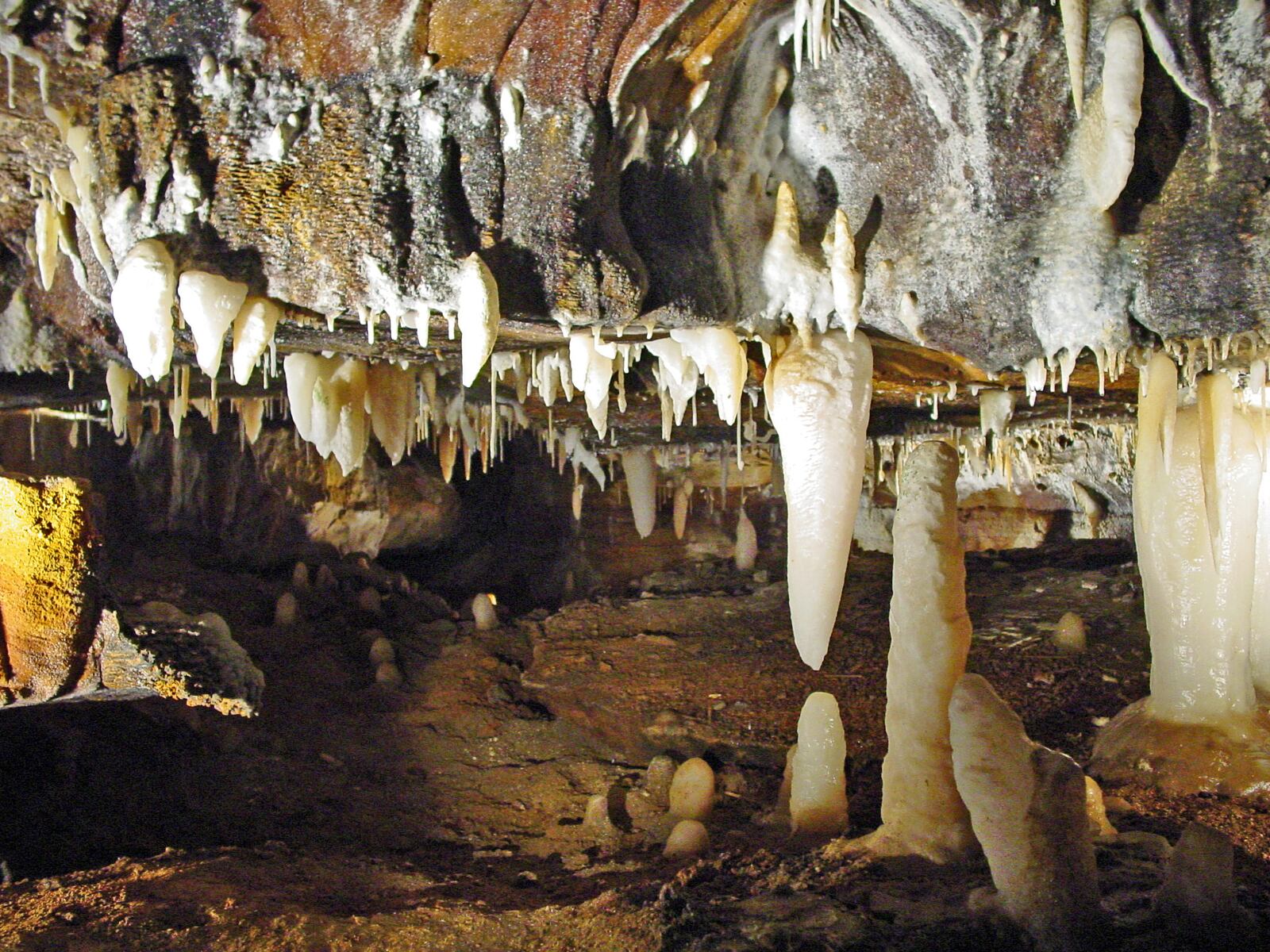 Ohio Caverns with a variety of  stalactites and stalagmites.