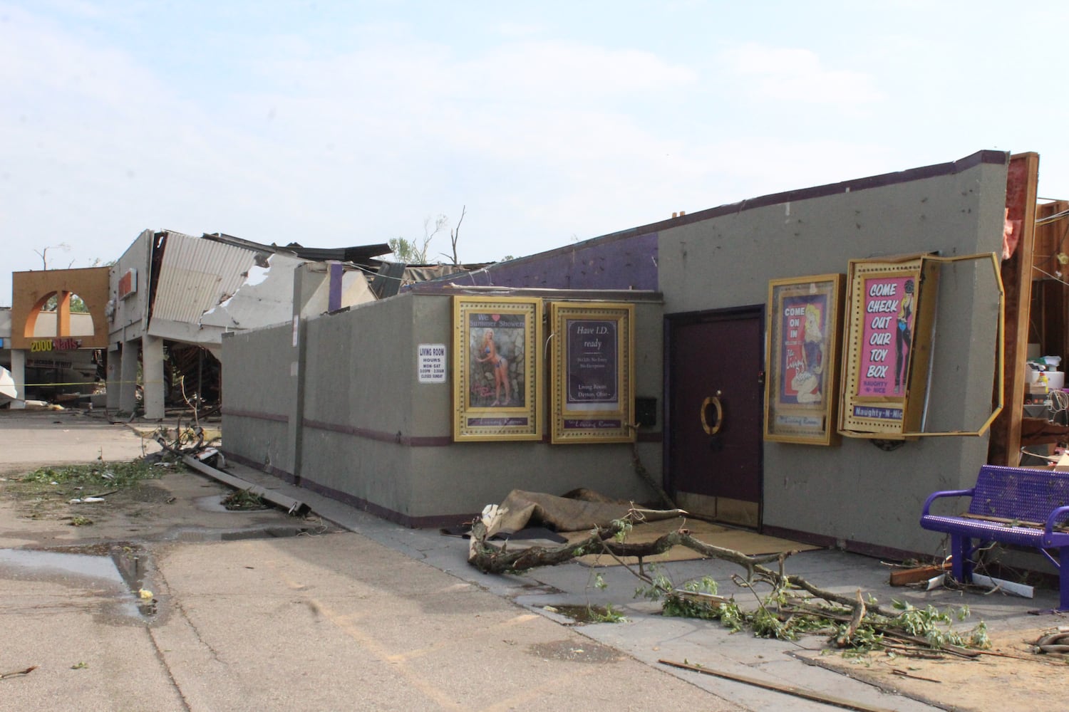 PHOTOS: Daylight reveals widespread damage from Monday storms