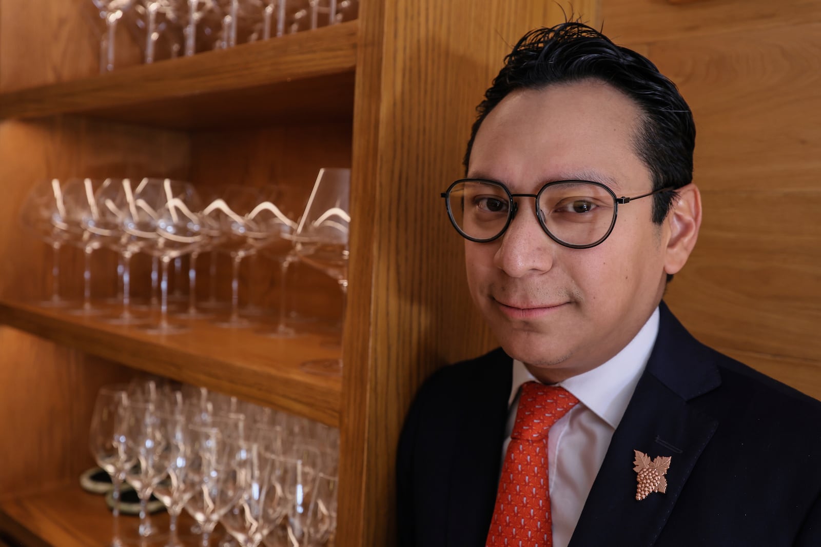 Héctor Gómez, a sommelier at the Quintonil restaurant, poses for a portrait in Mexico City, Friday, Feb. 28, 2025. (AP Photo/Ginnette Riquelme)