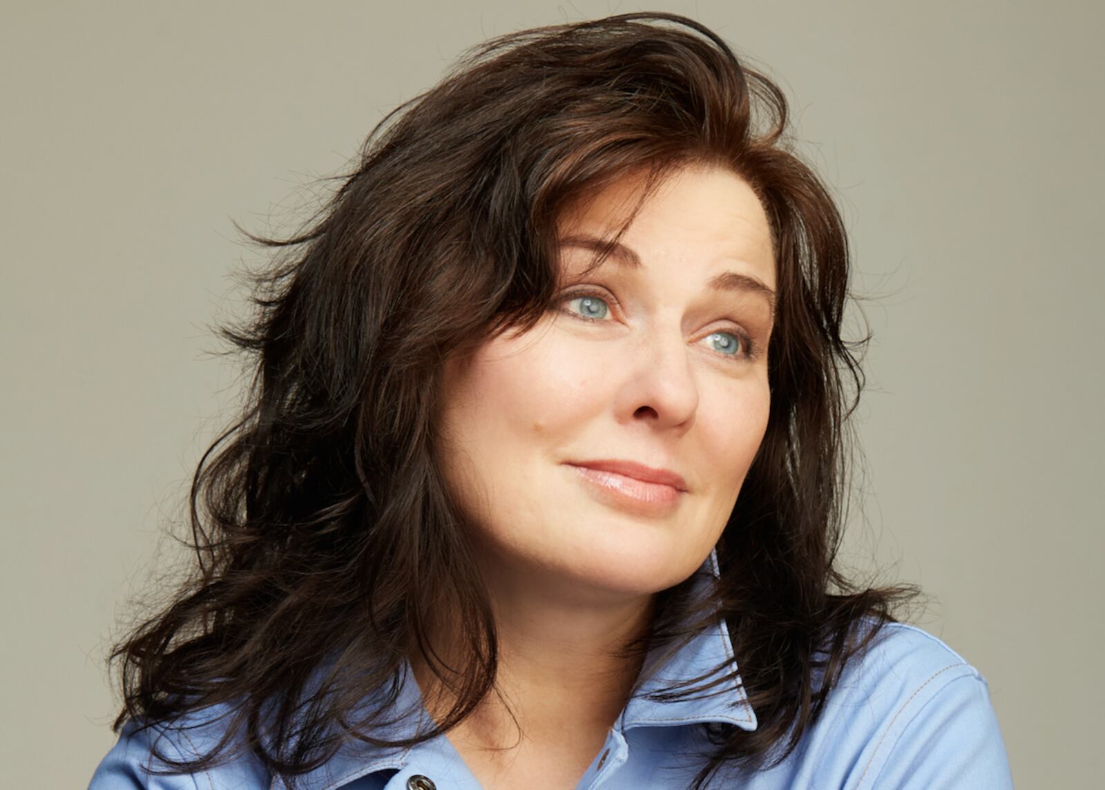 Glenna Jennings was photographed by Shon Curtis. The photographers share a studio at The Hub in the Dayton Arcade.