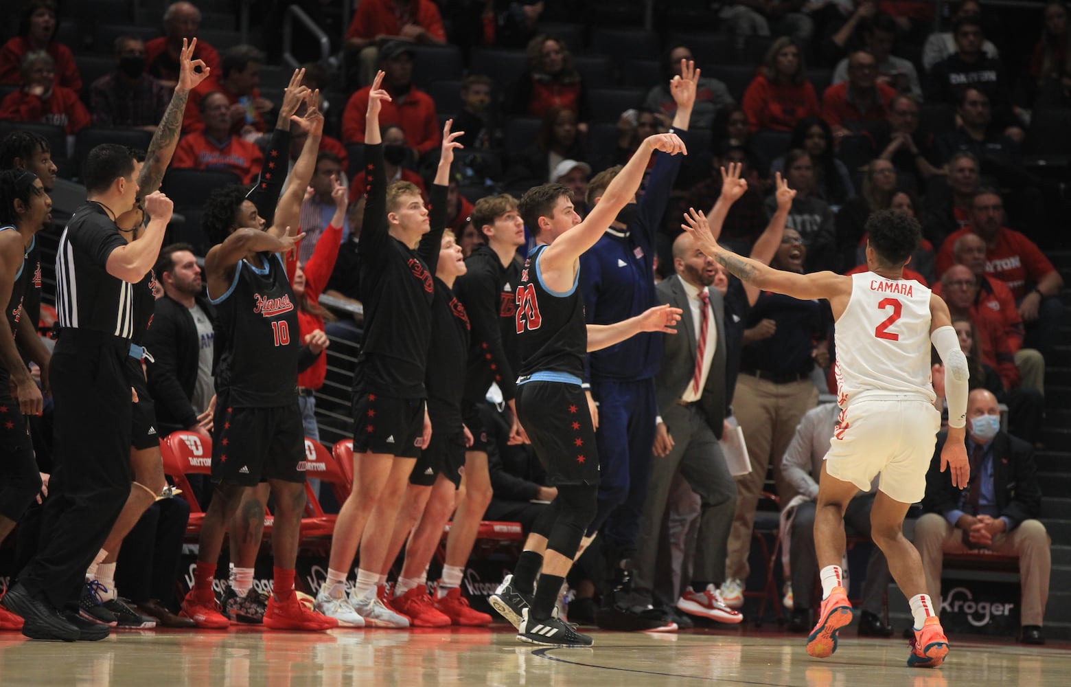 Dayton vs. Illinois-Chicago