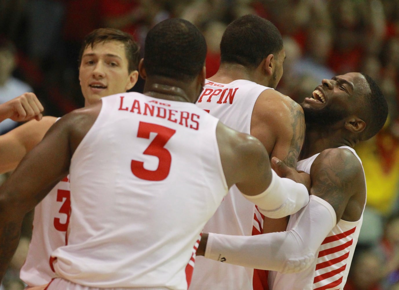 Photos: Dayton Flyers rout Georgia in Maui Invitational