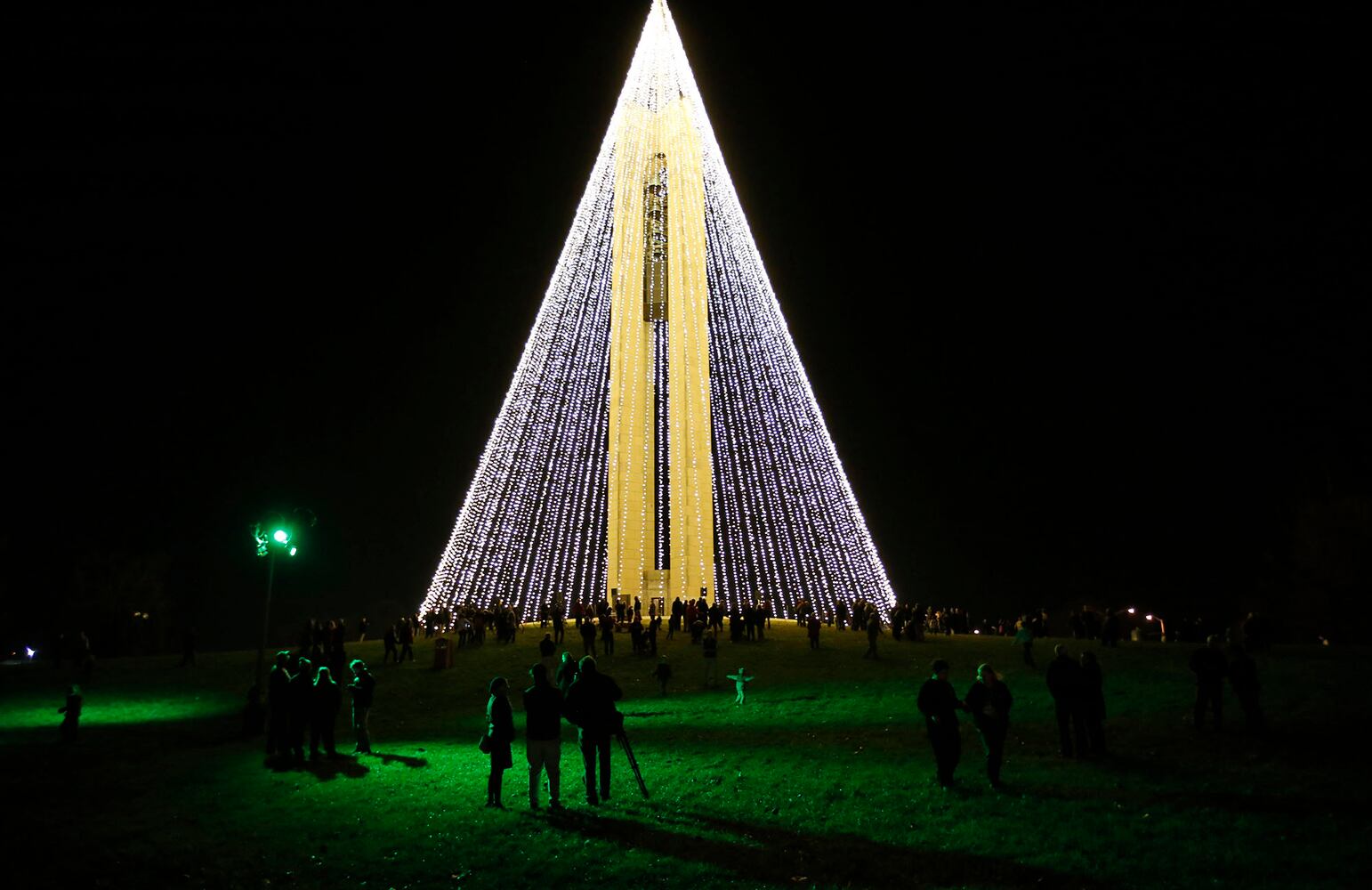 Carillon Christmas Tree