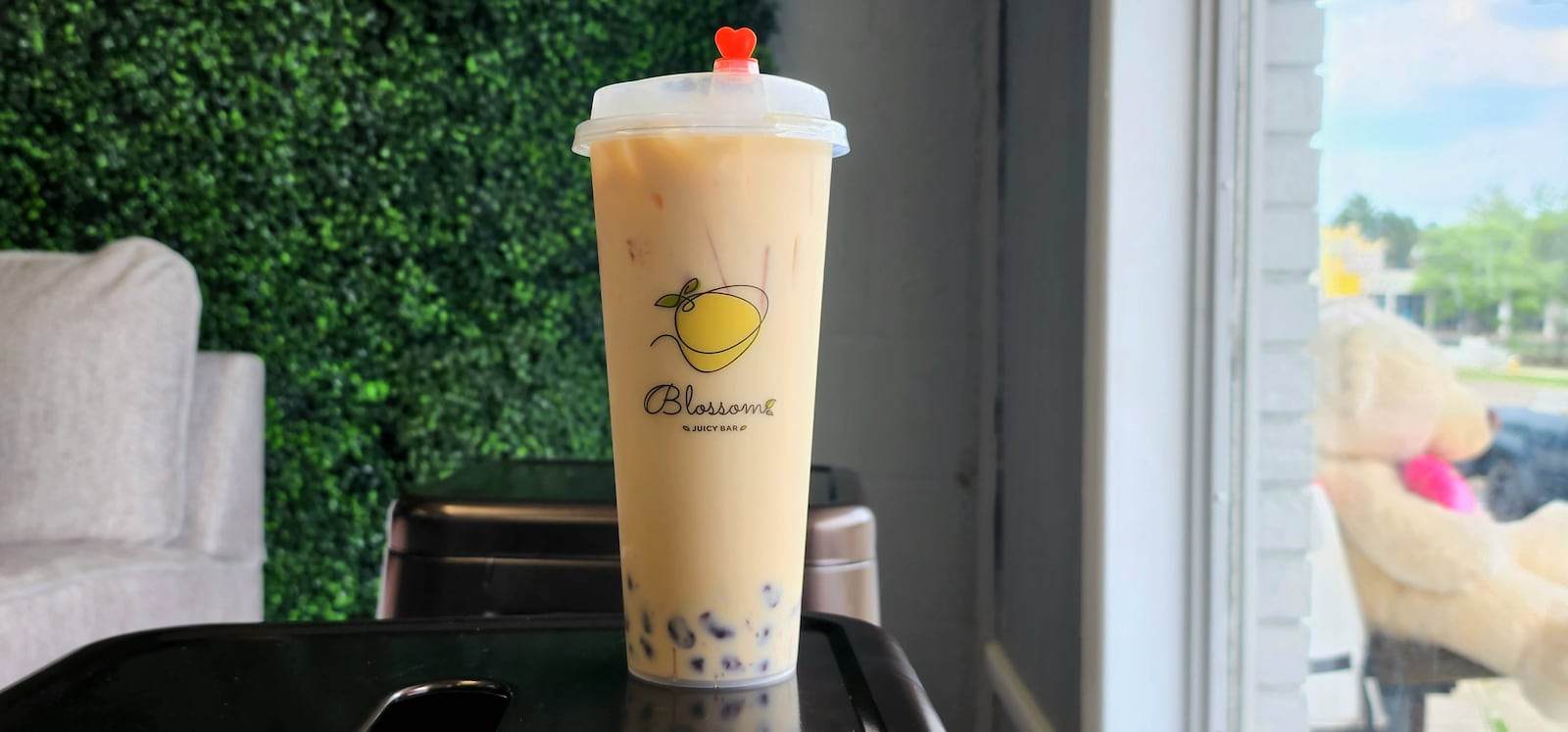 Blossom Juicy Bar, a bubble tea shop with multiple locations across the Dayton area, has opened its fifth location at 2607 Wilmington Pike (CONTRIBUTED PHOTO).