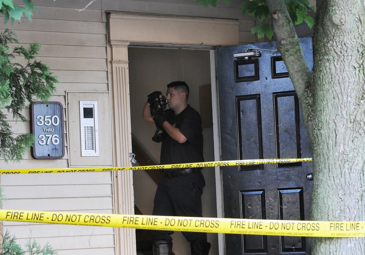 PHOTOS: West Carrollton apartment fire displaces residents