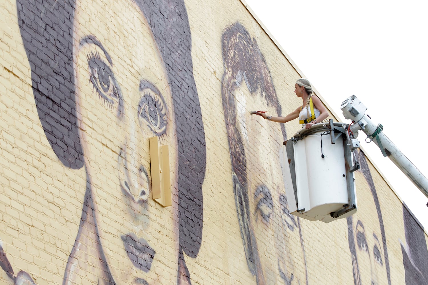 PHOTOS: Miamisburg mural gives new meaning to ‘the big screen’