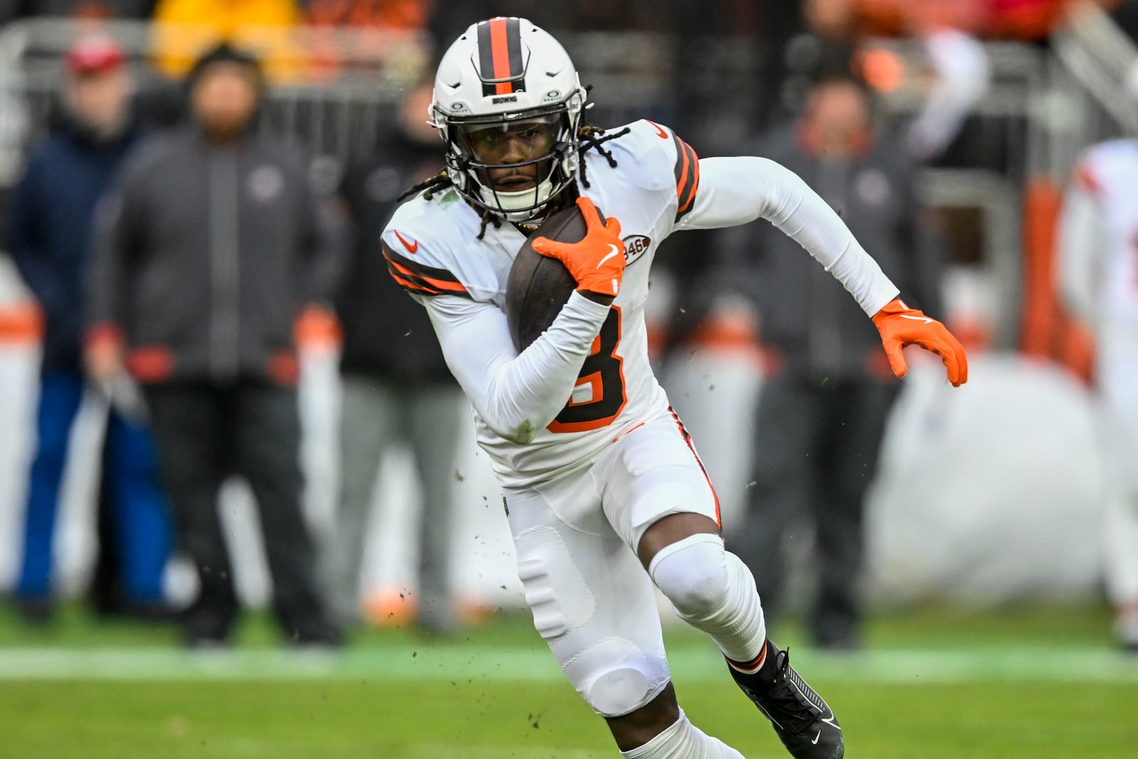 Cleveland Browns wide receiver Jerry Jeudy (3) runs against the Kansas City Chiefs during the first half of an NFL football game, Sunday, Dec. 15, 2024, in Cleveland. (AP Photo/David Richard)