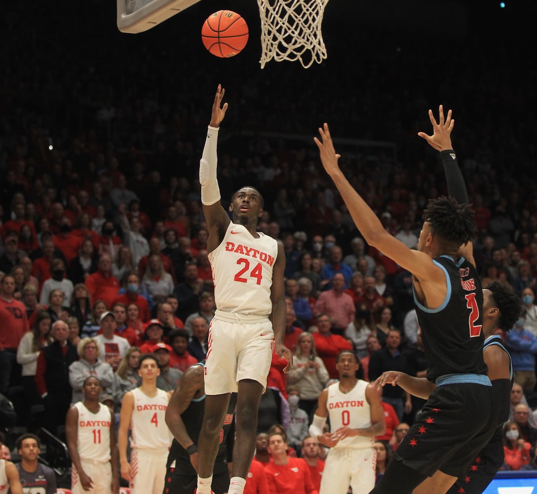 Dayton vs. Illinois-Chicago