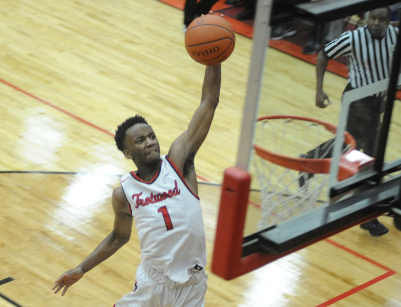 Trotwood’s Amari Davis scored 33 points. Trotwood-Madison defeated visiting Xenia 95-60 in a boys high school basketball game on Friday, Dec. 14, 2018. MARC PENDLETON / STAFF