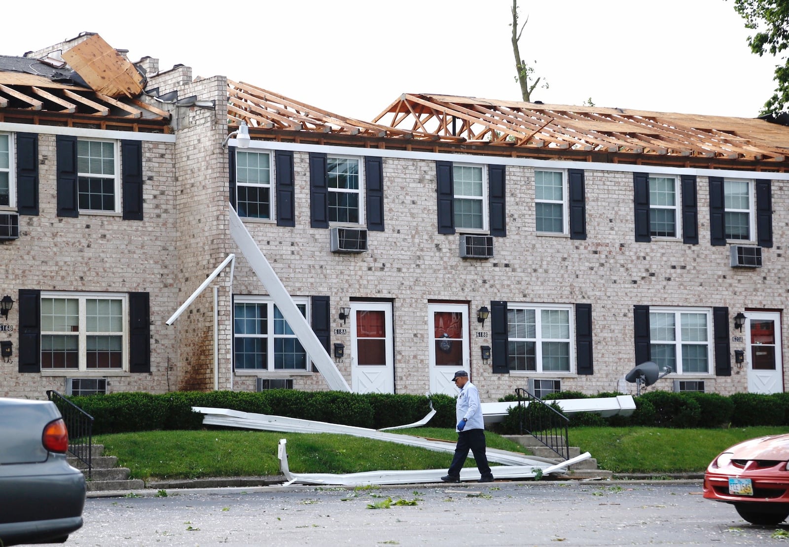 Colonial Village apartments in Riverside suffered damage from the area’s tornado outbreak. TY GREENLEES/STAFF