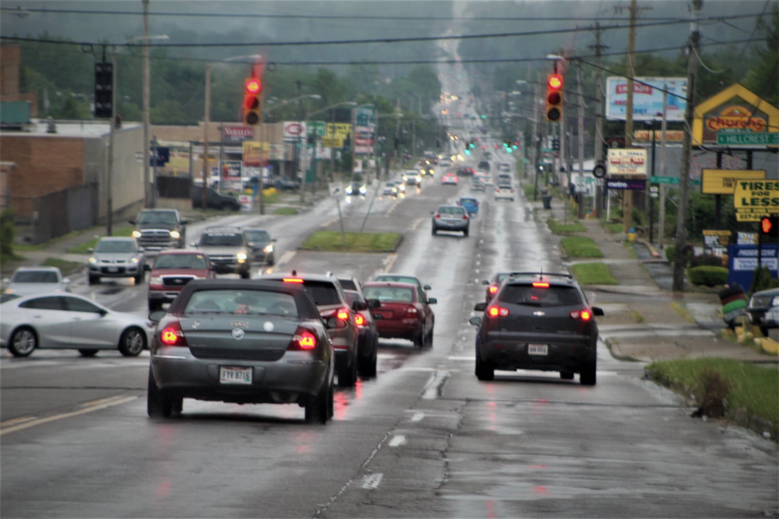 Traffic along North Gettysburg Avenue in Dayton. CORNELIUS FROLIK / STAFF