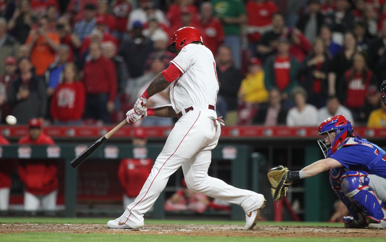 Photos: Reds celebrate Yasiel Puig's walk-off hit