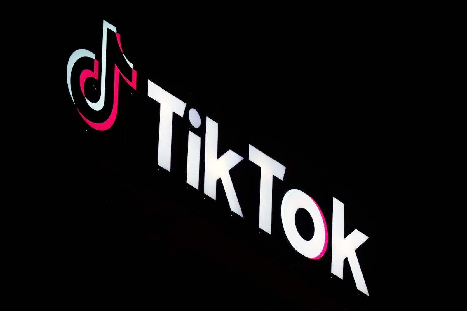 A TikTok sign is displayed on top of their building in Culver City, Calif., on Tuesday, Dec. 3, 2024. (AP Photo/Richard Vogel)