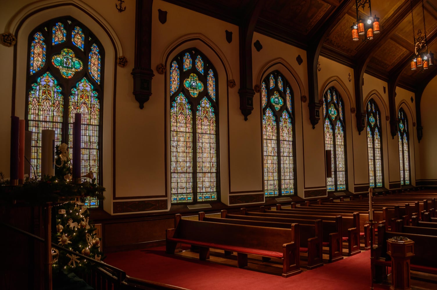 PHOTOS: See Dayton’s gorgeous First Lutheran Church decked out for Christmas