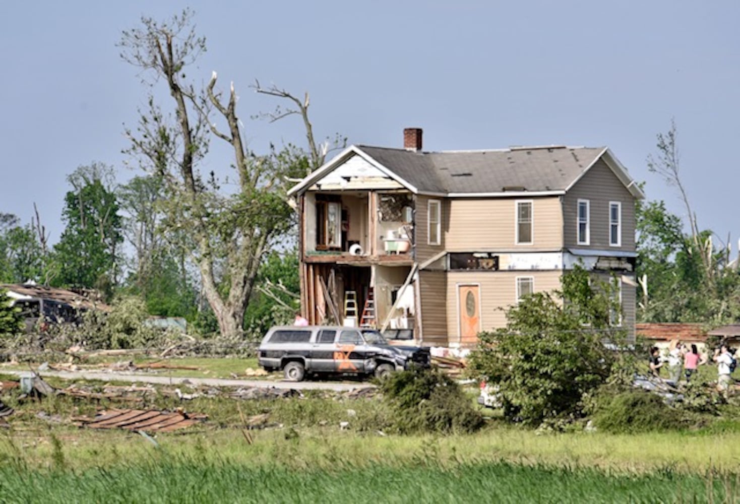 PHOTOS: Daylight reveals widespread damage from Monday storms