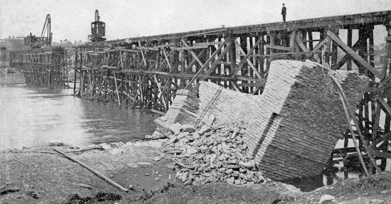 After the 1913 Flood, the CH&I built a temporary wooden bridge, to return the line to operation. Photo courtesy of Dave Oroszi