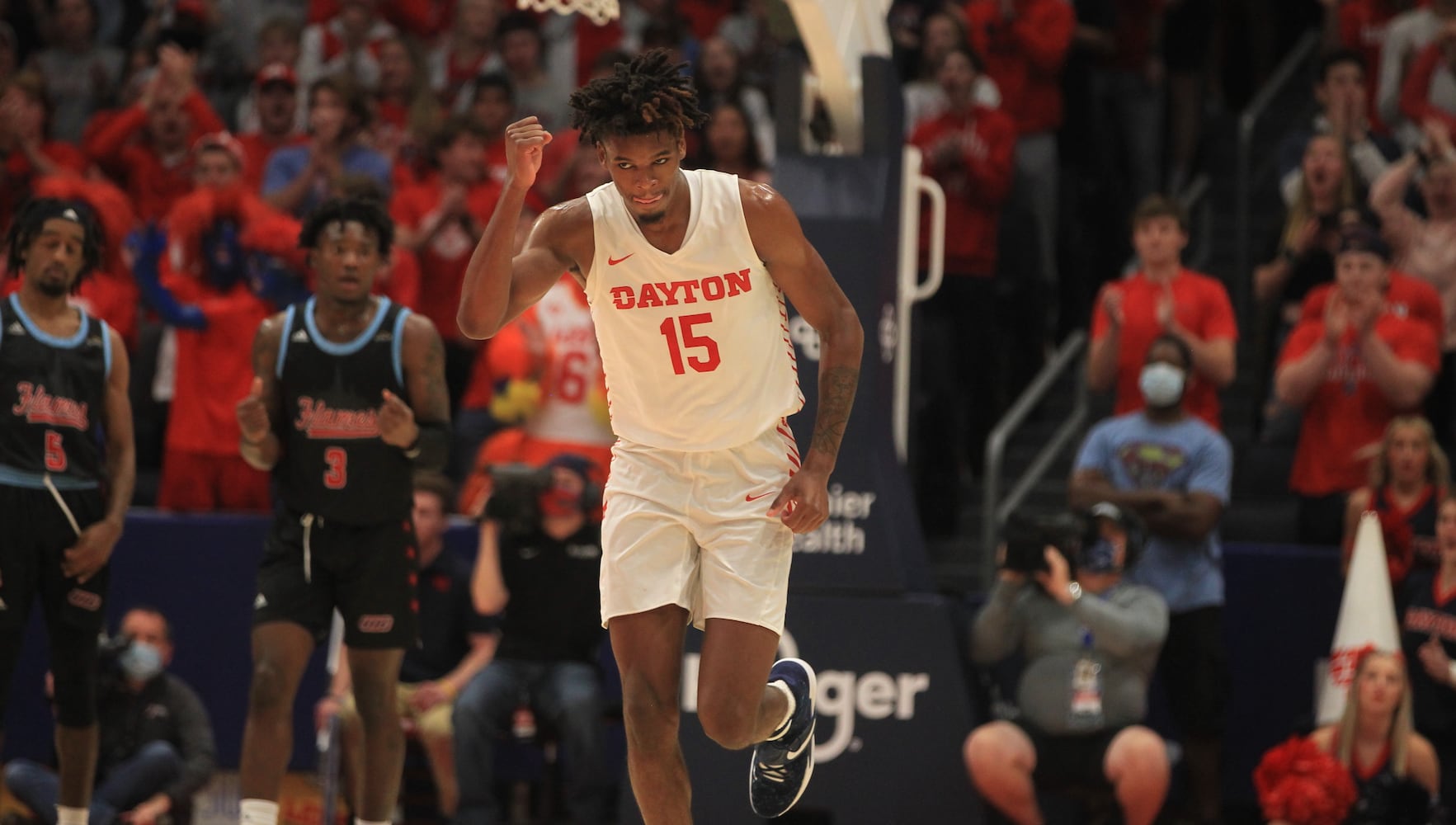 Dayton vs. Illinois-Chicago