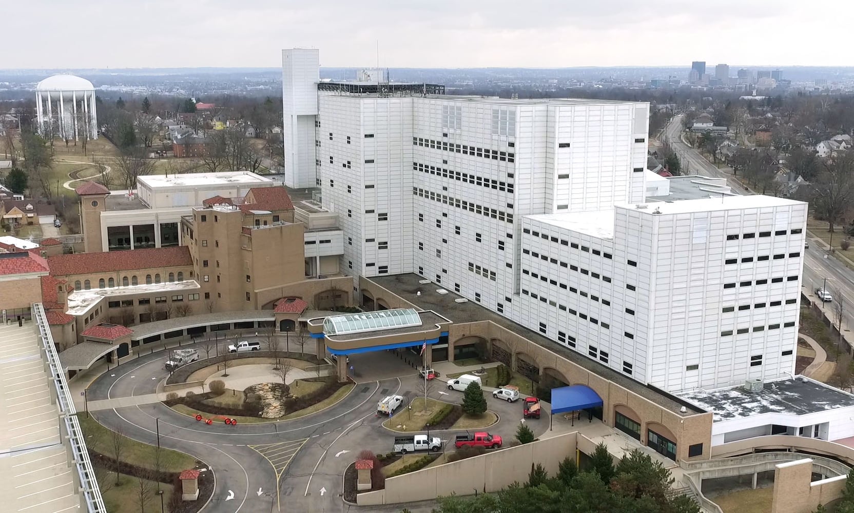 PHOTOS: Demolition of Good Samaritan Hospital continues