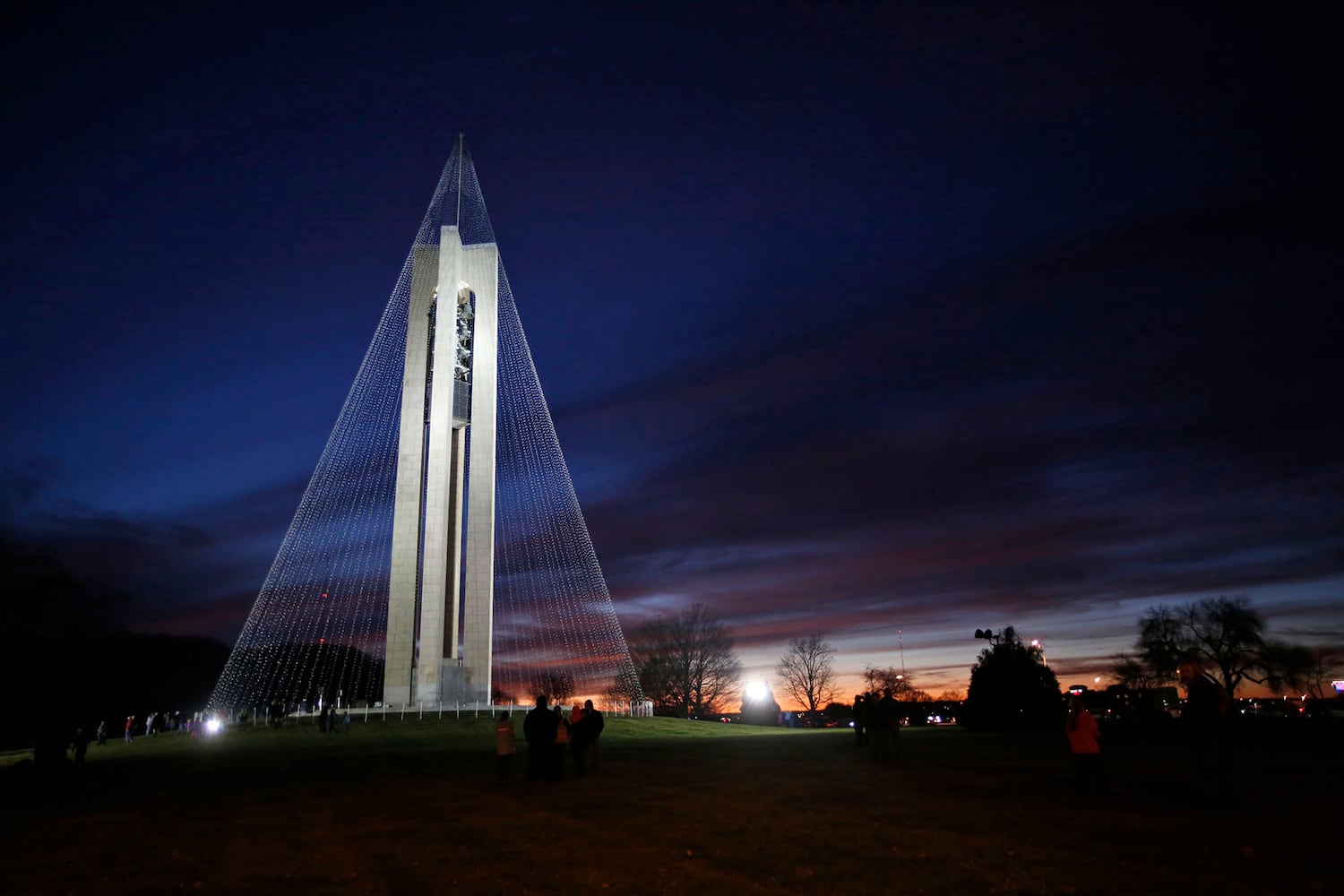 Carillon Christmas Tree