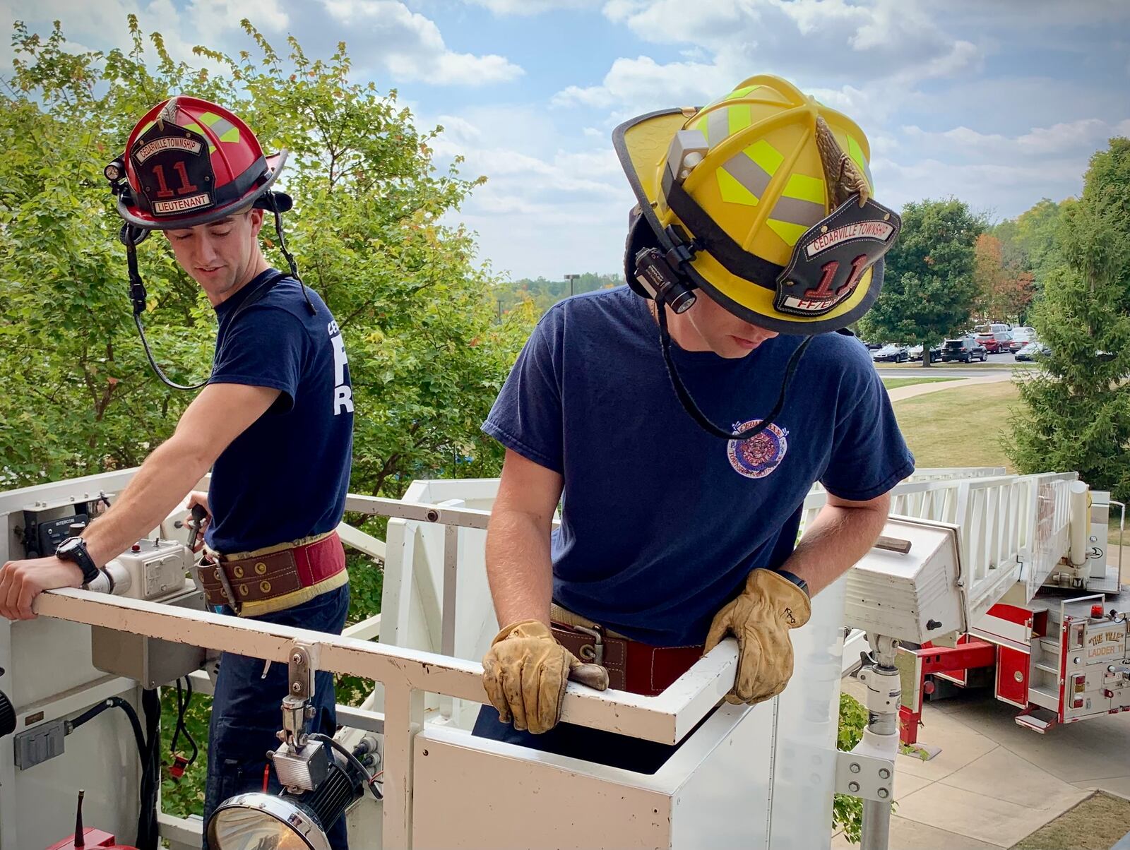 Lieutenant Luke Neikirk and firefighter Ben Supplee practice operating fire equipment at Cedarville University, Tuesday, Sept. 26, 2023. LONDON BISHOP/STAFF