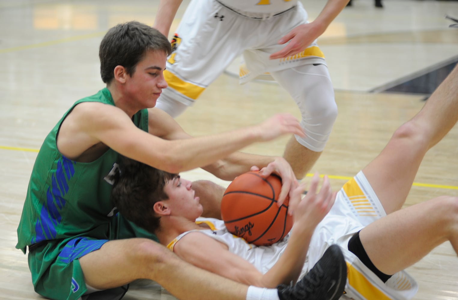 PHOTOS: CJ vs. Alter boys basketball