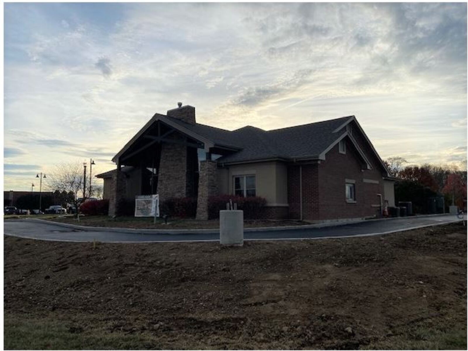 A Springboro couple are the new franchisees of a Biggby Coffee location that will open in late January at 750 Gardner Road. Scott and Molli Bunch are the owners of the franchised  café and are renovating the former Park National Bank branch located across Ohio 741 from Dorothy Lane Market. CONTRIBUTED