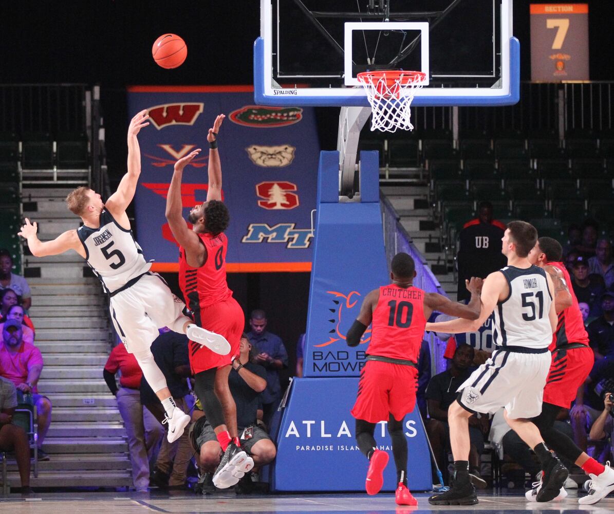 Dayton Flyers: 35 photos from a first-round victory over Butler in Battle 4 Atlantis