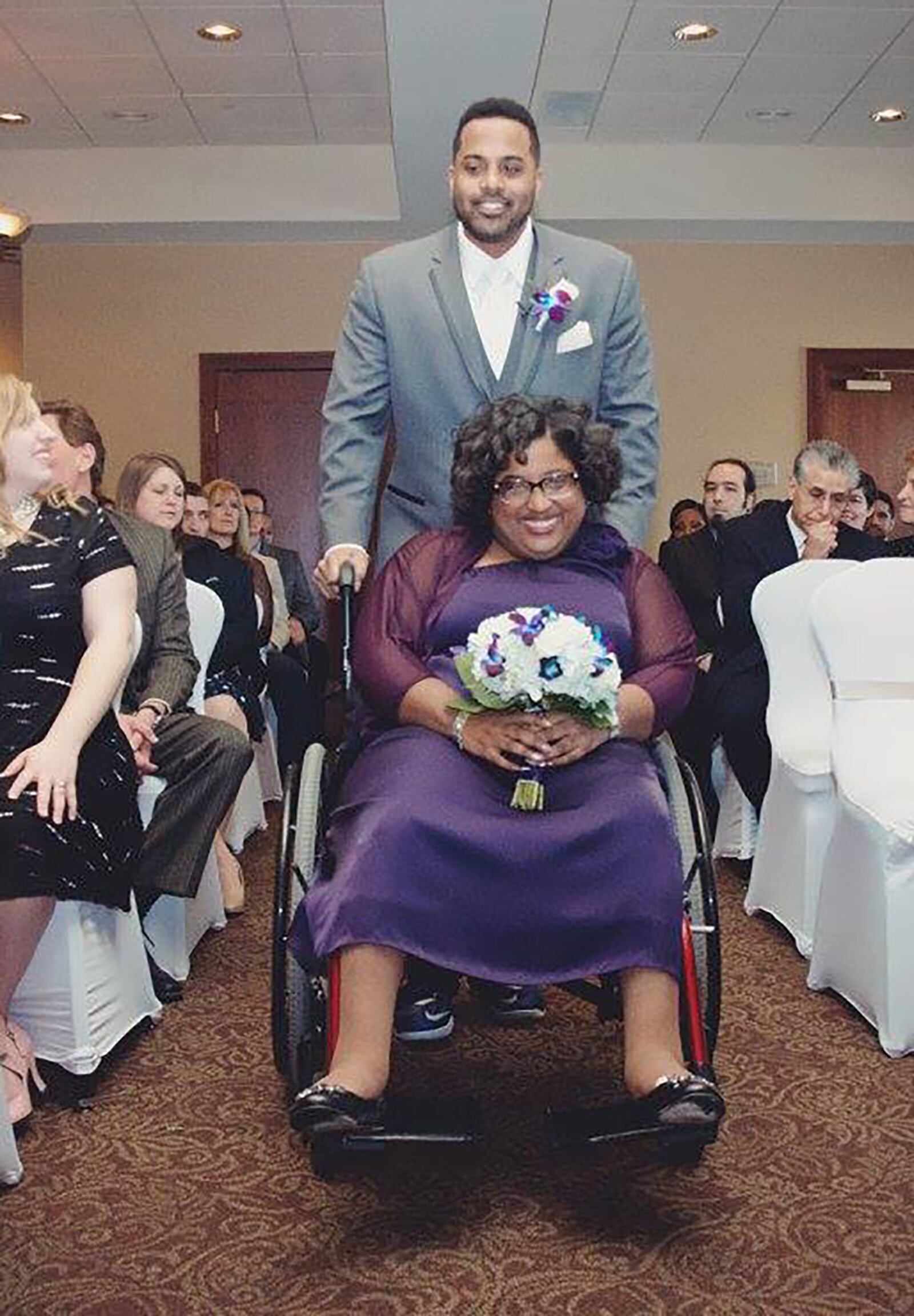 Cosby assisting his sister Dara Cosby down the aisle at his wedding in February of 2015.