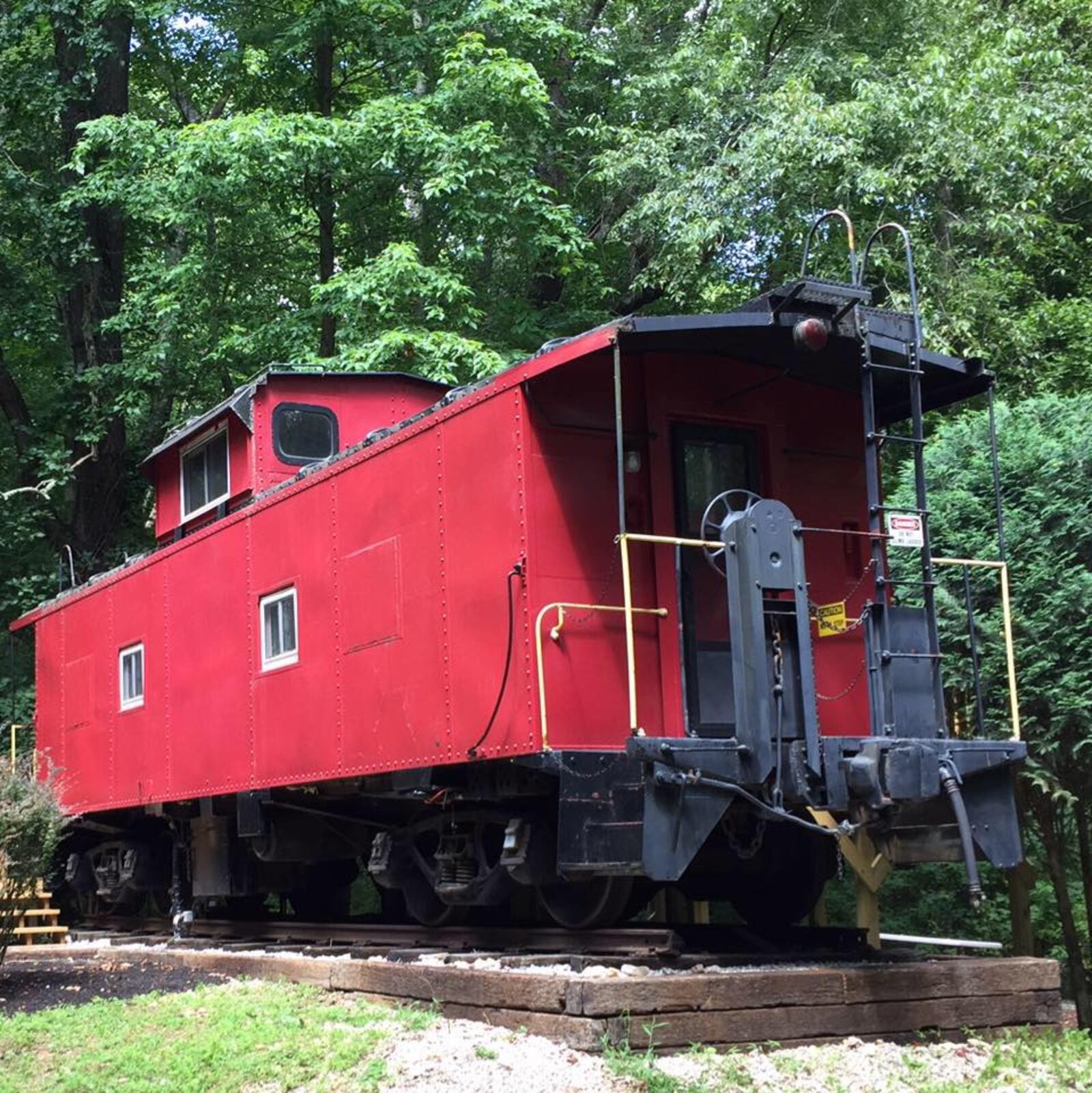 Hocking Hills Caboose (Source: Facebook)