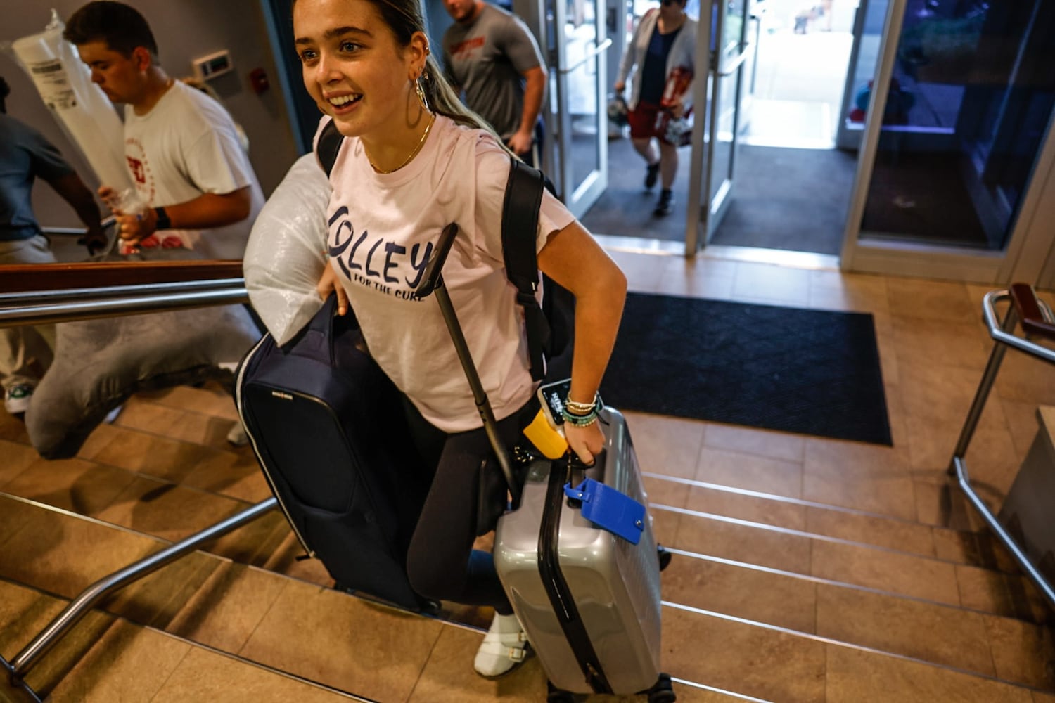 UD students begin to move into dorms