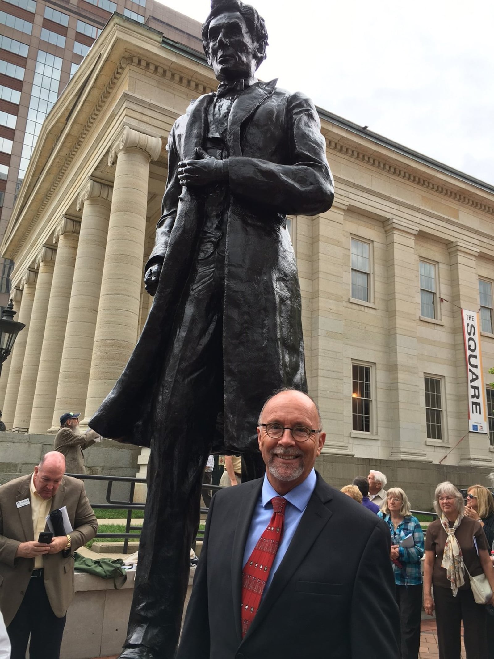 Sculptor Michael Major of Urbana created this bronze sculpture of President Abraham Lincoln as he looked in 1859 when he spoke on the steps of Montgomery County’s Old Court House. The sculpture was unveiled Saturday at Courthouse Square in front of the historic courthouse downtown Dayton. LYNN HULSEY / STAFF