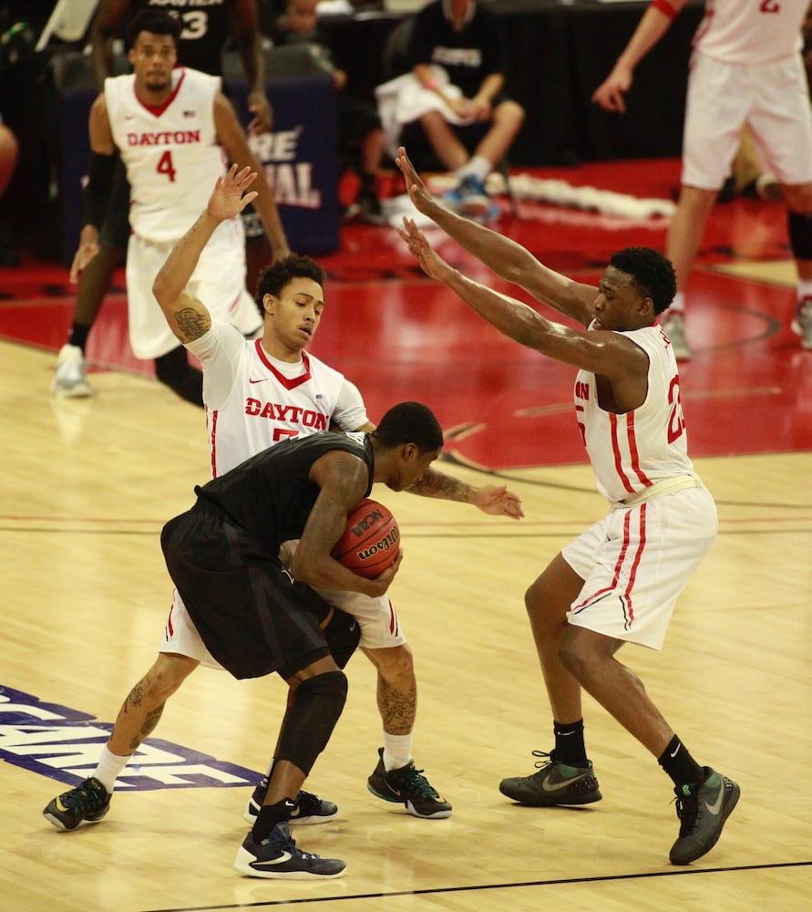 Dayton Flyers struggling to adjust to officiating changes