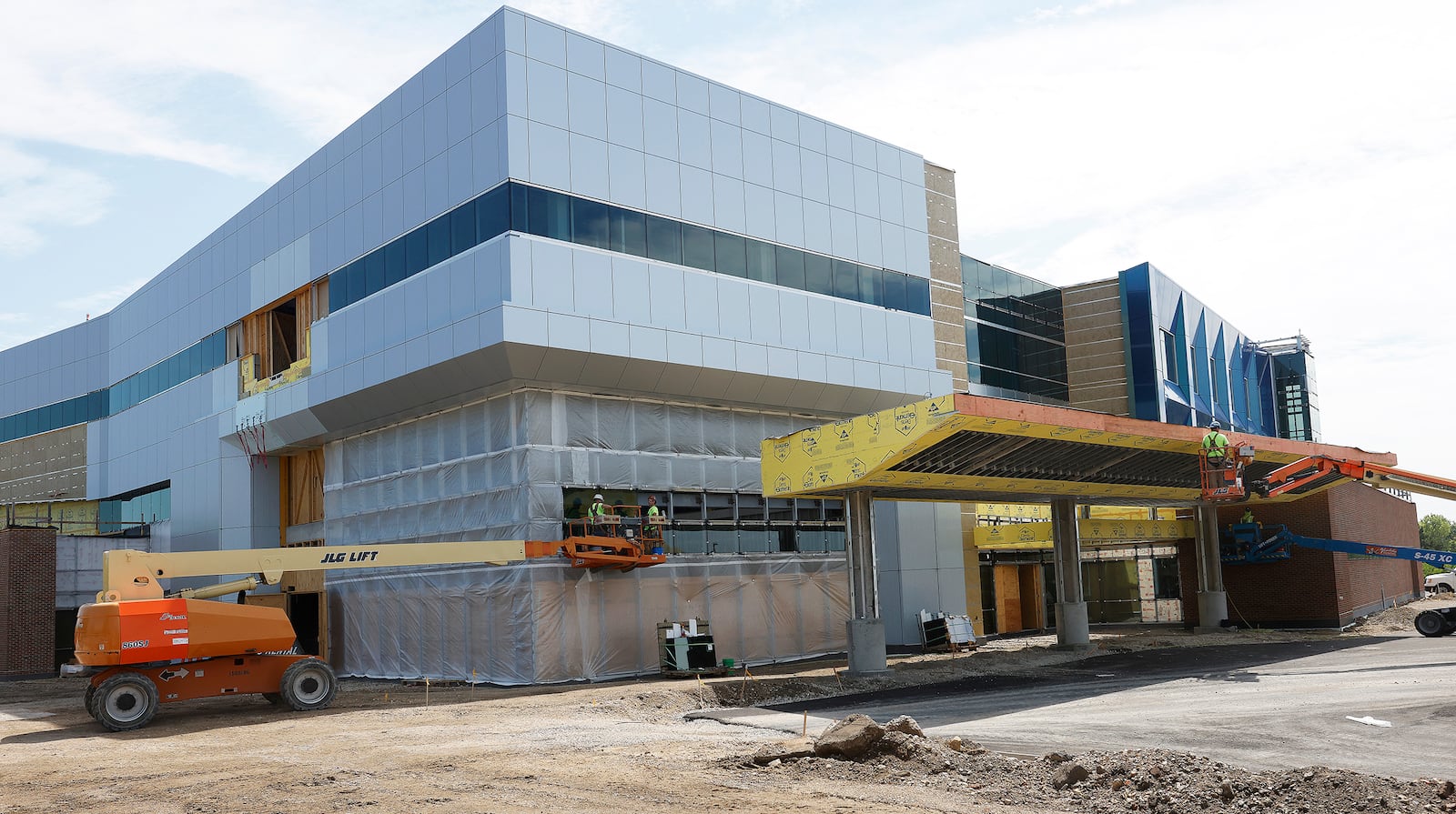 Construction continues on Dayton Children's new Mathile Center for Mental Health and Wellness. MARSHALL GORBY\STAFF