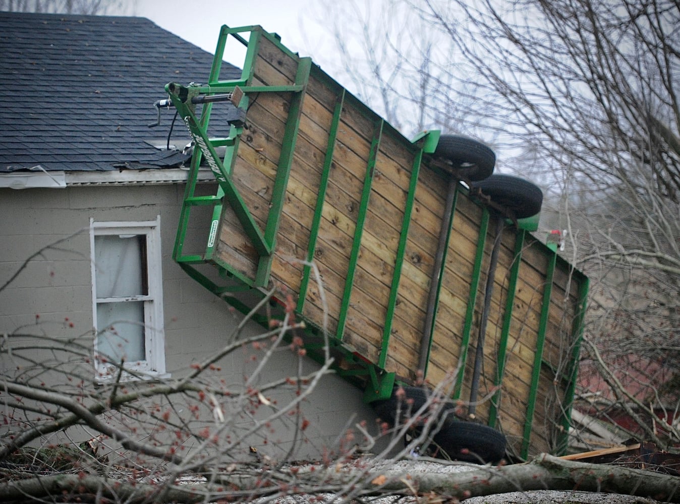 Tornado damage Miami county