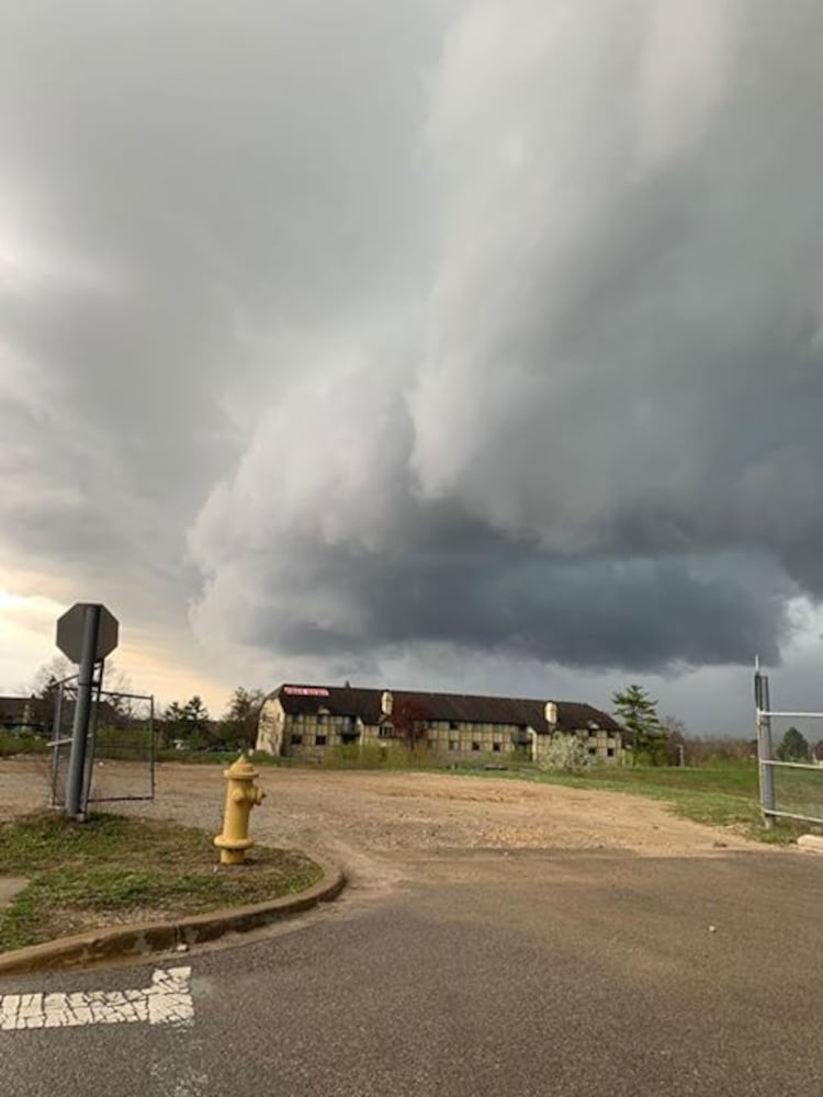 PHOTOS: Heavy rain, wind move into Miami Valley