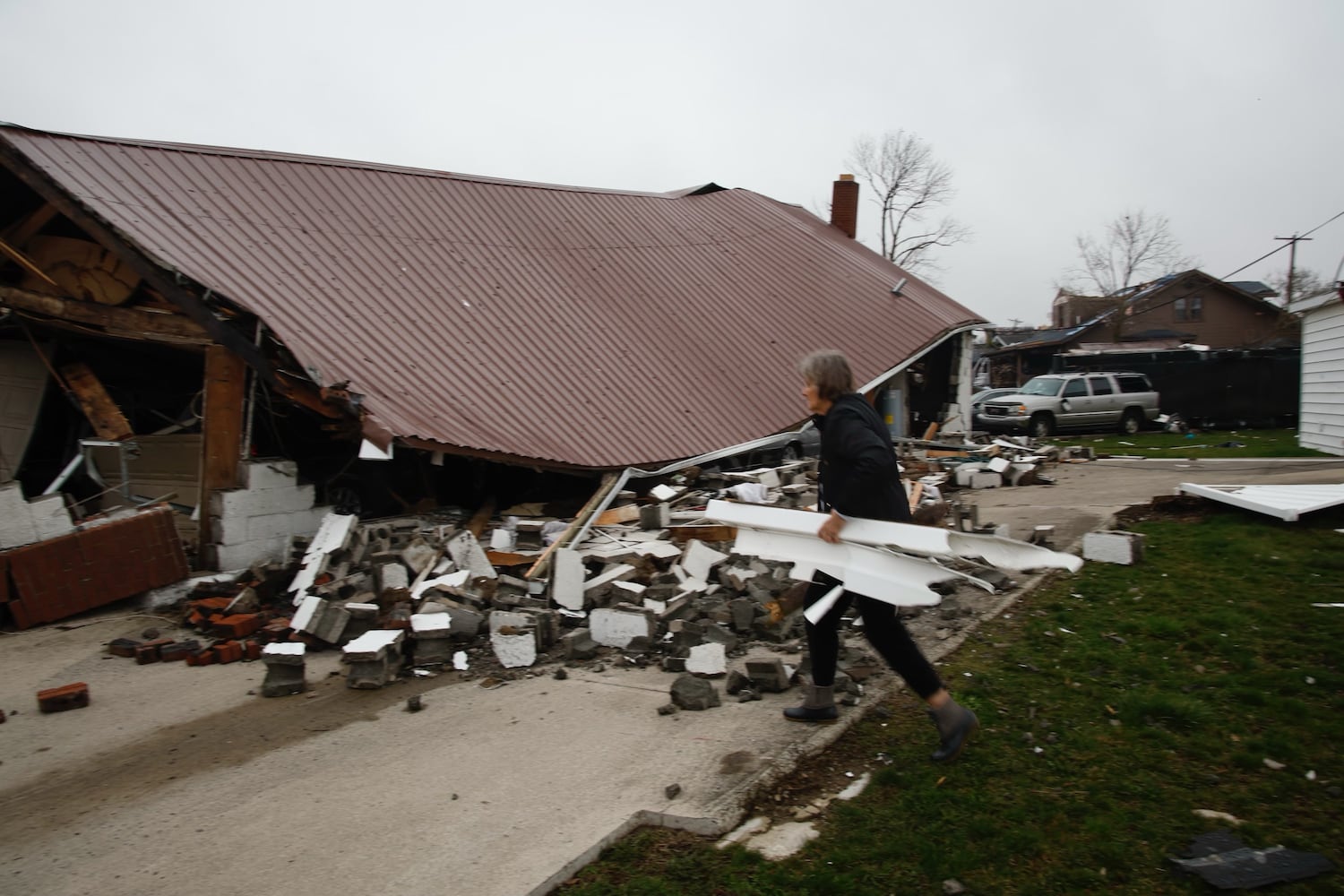 Tornado Damage in Lakeview